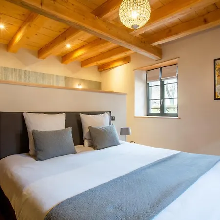 La Dependance D'elisa